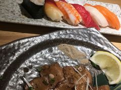 -初居食屋日式料理(万象城购物中心店)