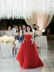-Vera Wang婚纱礼服旗舰店