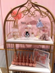 -花系美·美甲美睫精品店