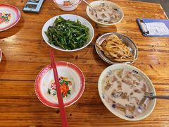 -冶建镜子·中国龙虾王(总店)