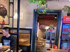 -管氏翅吧(护国寺店)