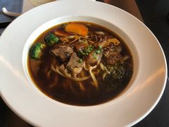 -康师傅私房牛肉面(申虹店)