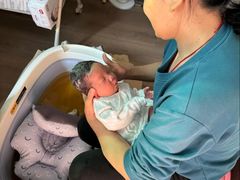 -贝贝乐自营月嫂育儿嫂中心