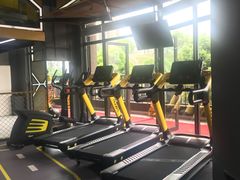 -可逸运动24小时健身