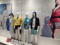 -优衣库(南京建邺万达广场店)