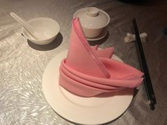 餐具摆设-天伦王朝酒店·盛华瑄餐厅