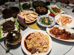 -百年恒益烧腊海鲜酒家·非遗传承(广州黄埔店)