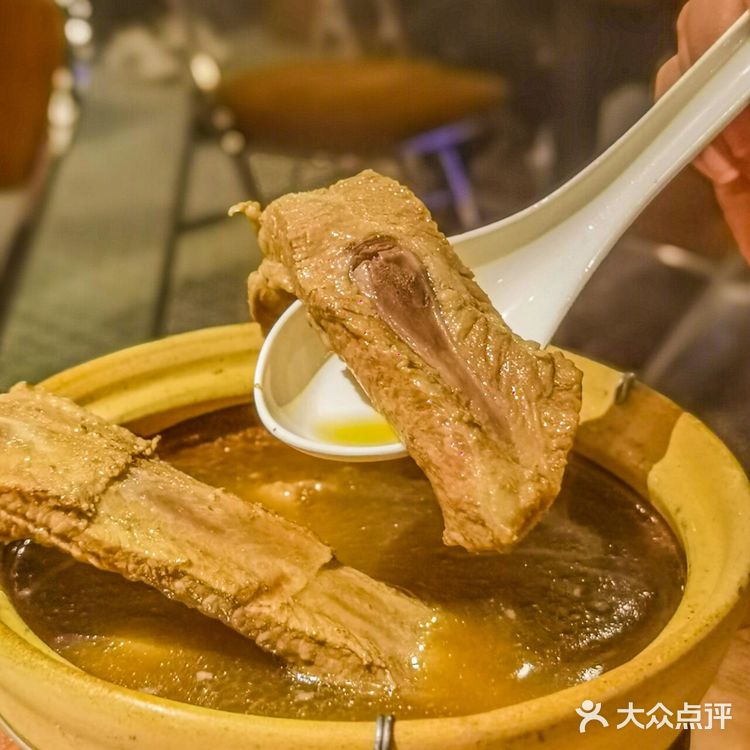 广州探店!一试难忘的肥豚肉骨茶❗