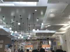 大堂-奈雪的茶(市百一店)