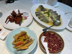 -荣粤酒家·融合粤菜·海鲜火锅