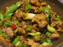 辣椒炒土猪肉-胡记德源粉·湖南菜(双安店)