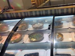 -尚品海鲜肥牛自助火锅(湖明店)