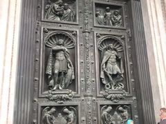 -滴血救世主教堂