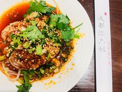 -成都你六姐·牛肉冒菜(城市集市合生汇店)