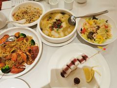 -万龙洲海鲜(大兴绿地缤纷城店)