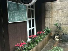 -御香咖啡(中大吴庄店)
