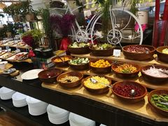 -圣丰索菲特·2 On 988 Café 自助餐厅
