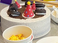 -海底捞火锅(新松江路生日主题店)