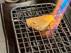 -铭牛烧肉·和牛海鲜自助(高新月牙湖店)