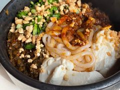德胜豆花米线-泓0871臻选云南菜·味庄
