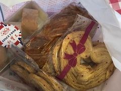 -红宝石·鲜奶小方·海派西点房(金杨店)