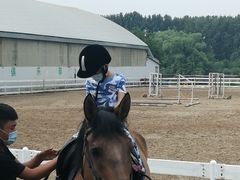 -月河湾马术俱乐部(朝阳店)