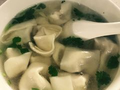 -周震馄饨