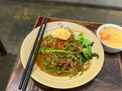 -方铲铲·成都板凳面(滨江银泰店)