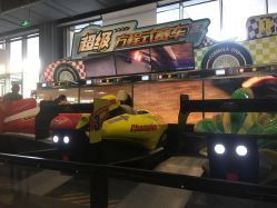 -嗨翻Hi-Fun竞技主题乐园·蹦床团建生日聚会(五棵松华熙店)