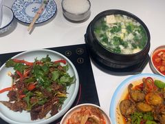 -英子补身汤(海兰路店)