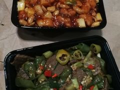 -苗小坛酸汤鱼(酒仙桥店)