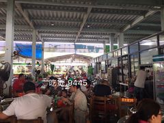 大堂-四川小胡子海鲜(丁村万人海鲜广场店)