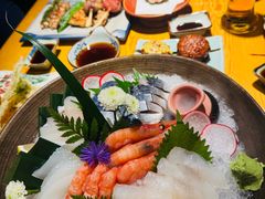 -晶吉·居酒屋·日本料理·烧鸟(中山区民主广场经典生活店)