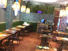 大堂-马来西亚肉骨茶汤·招牌螃蟹·烧鸡·呷喱吧吧(海上世界店)
