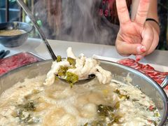 -德林酸菜鱼火锅(南丹店)