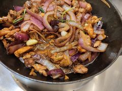 -胡须佬鸡煲四季火锅店(石厦西村直营店)