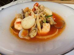 冷海鲜佐酸汤-PHO YOU粉你越南餐厅(逸天城店)