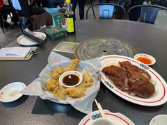 烧鹅配陈村粉-飞尝蚝·顺德菜·鱼生(顺德总店)