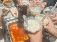 纯纯纯牛油锅-海底捞火锅鲜切牛肉主题店(长寿路店)