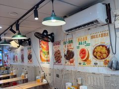 -柳州肥姨妈大骨螺蛳粉(东靖路店)