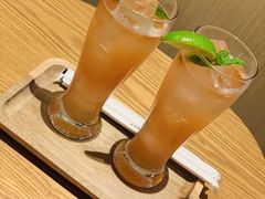 -星巴克臻选(上海合生汇1F店)