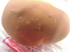 -白玉兰食品甜凤店(合生汇店)