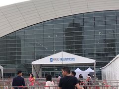-东方体育中心(地铁站)