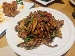 -山茶云南菜(中关村店)