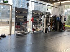 -威克健身游泳(万菱汇店)