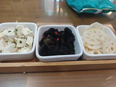 -鲁南仔·滕州炒鸡(经三路店)
