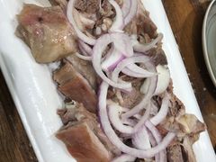 -清真·玛丽亚新疆菜主题餐厅(浙江中路店)
