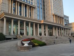 -复旦大学光华楼