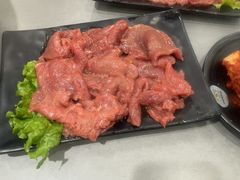 -啊美丽炭火烤肉(滑翔一店)