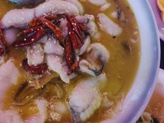 -粉墨特色菜·烧烤音乐酒馆